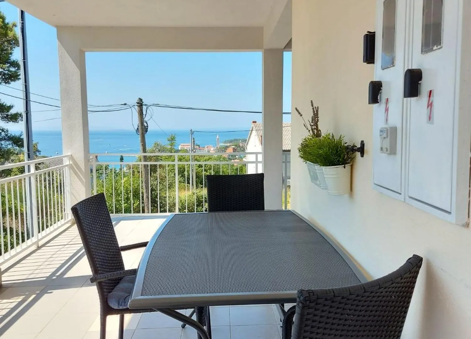 Apartment Rab - Apartman Matea Banjol Croatia